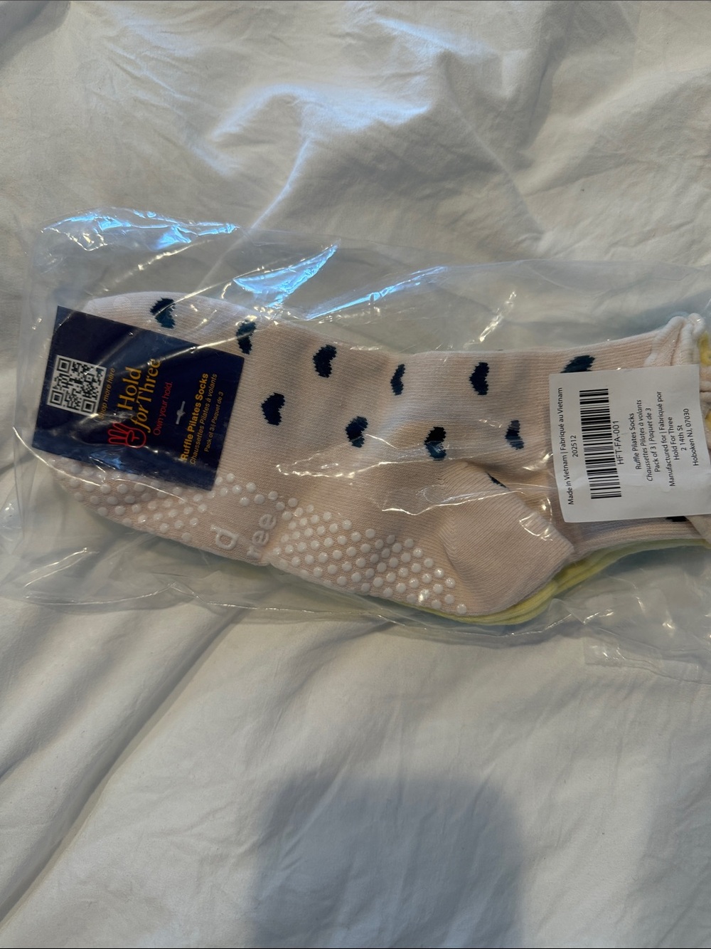 Hold for Three Ruffle Pilates Socks - Picture 2 of 5